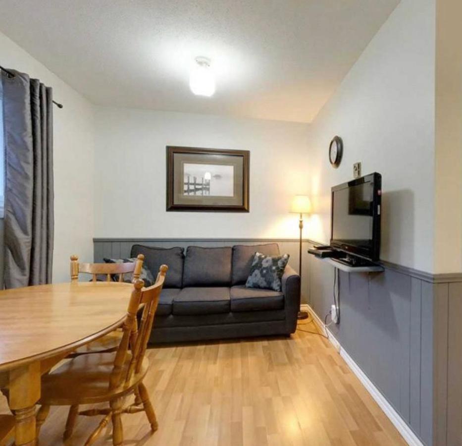 Rocky Brook Acres Hotel Cormack Bagian luar foto